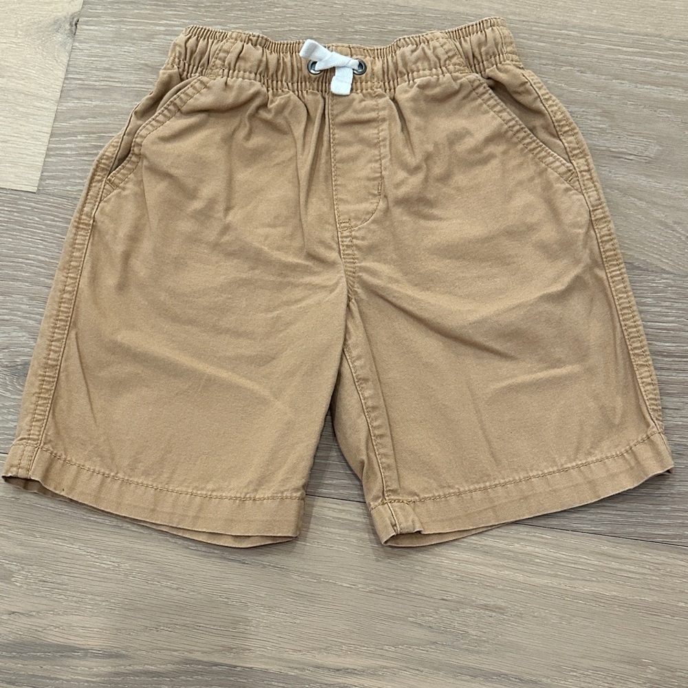 Hanna Andersson Boy’s Khaki Cargo Shorts size 6-7 Elastic Waist Side Pockets